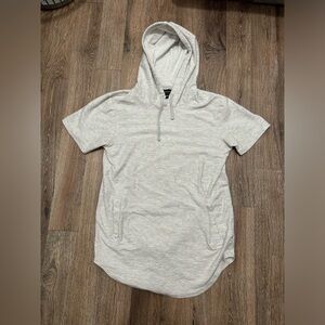 Short sleeve hoodie